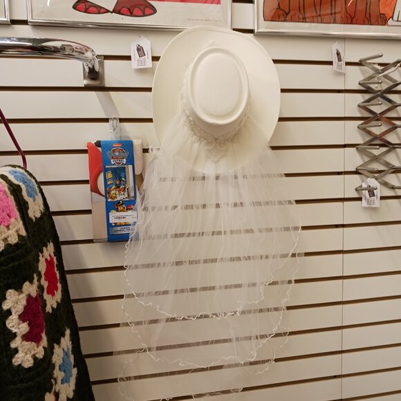 Vintage Western Cowboy Hat Bride Wedding Rhinestone with Veil - Picture 2 of 15